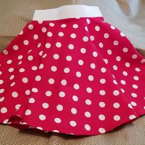 Red whit skirt for woman and kids